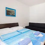 Apartmán Siesta Beachfront *