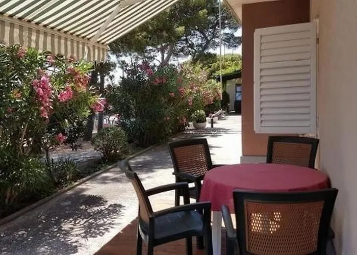 아파트 Siesta Beachfront