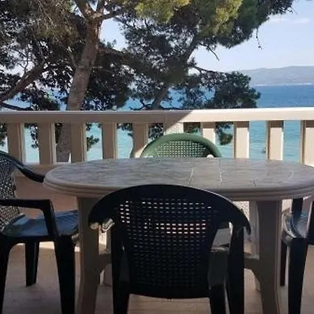 Siesta Beachfront Apartment