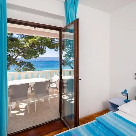 Apartment Siesta Beachfront