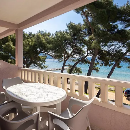 Siesta Beachfront Duce