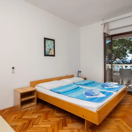 Siesta Beachfront Apartment