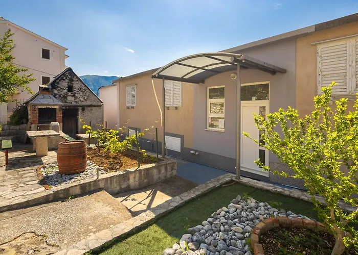 Siesta Beachfront Appartement Duće