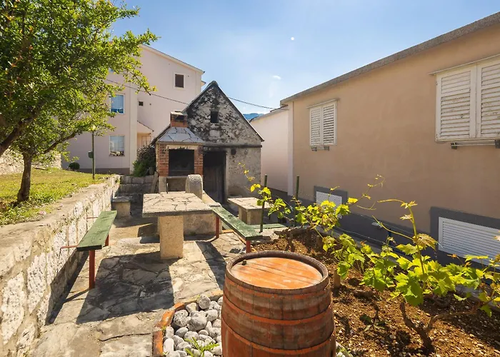 شقة Siesta Beachfront Duće