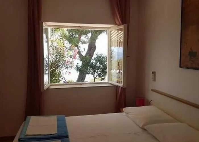 Appartement Siesta Beachfront Duće